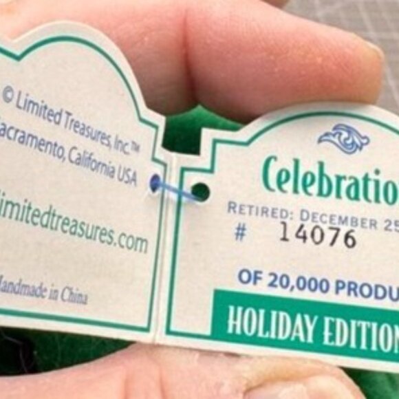 Limited Treasures Holiday Edition 1999 Green Collectible Bear Plush - Picture 7 of 9